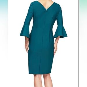 Alex Evenings Women Short Slimming Sheath Dress with Bell Sleeves